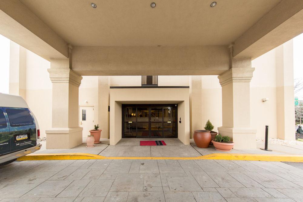 Hampton Inn Plymouth Meeting Extérieur photo