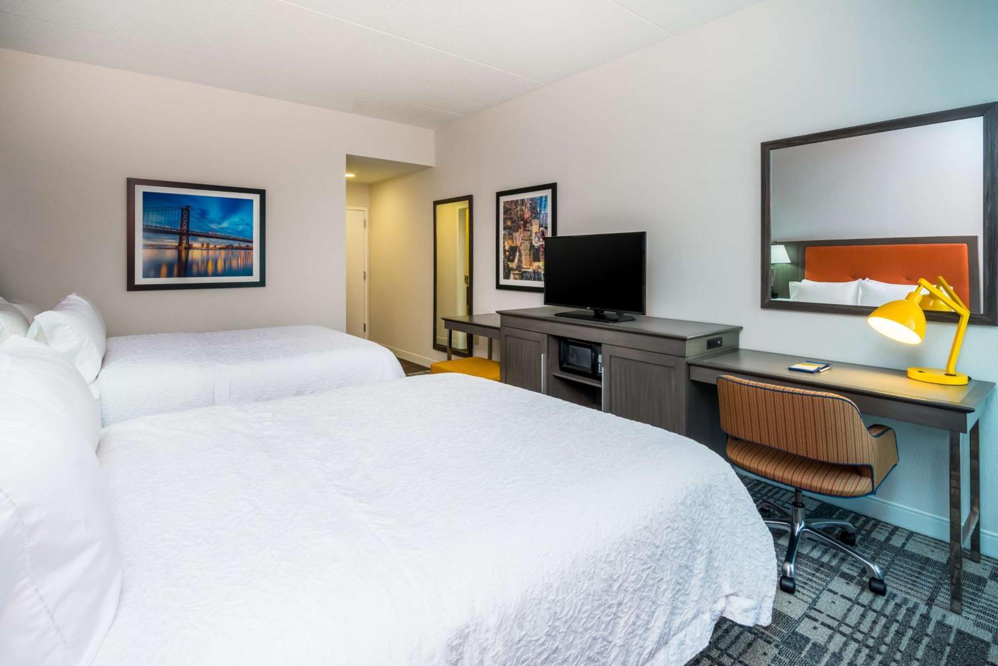 Hampton Inn Plymouth Meeting Extérieur photo