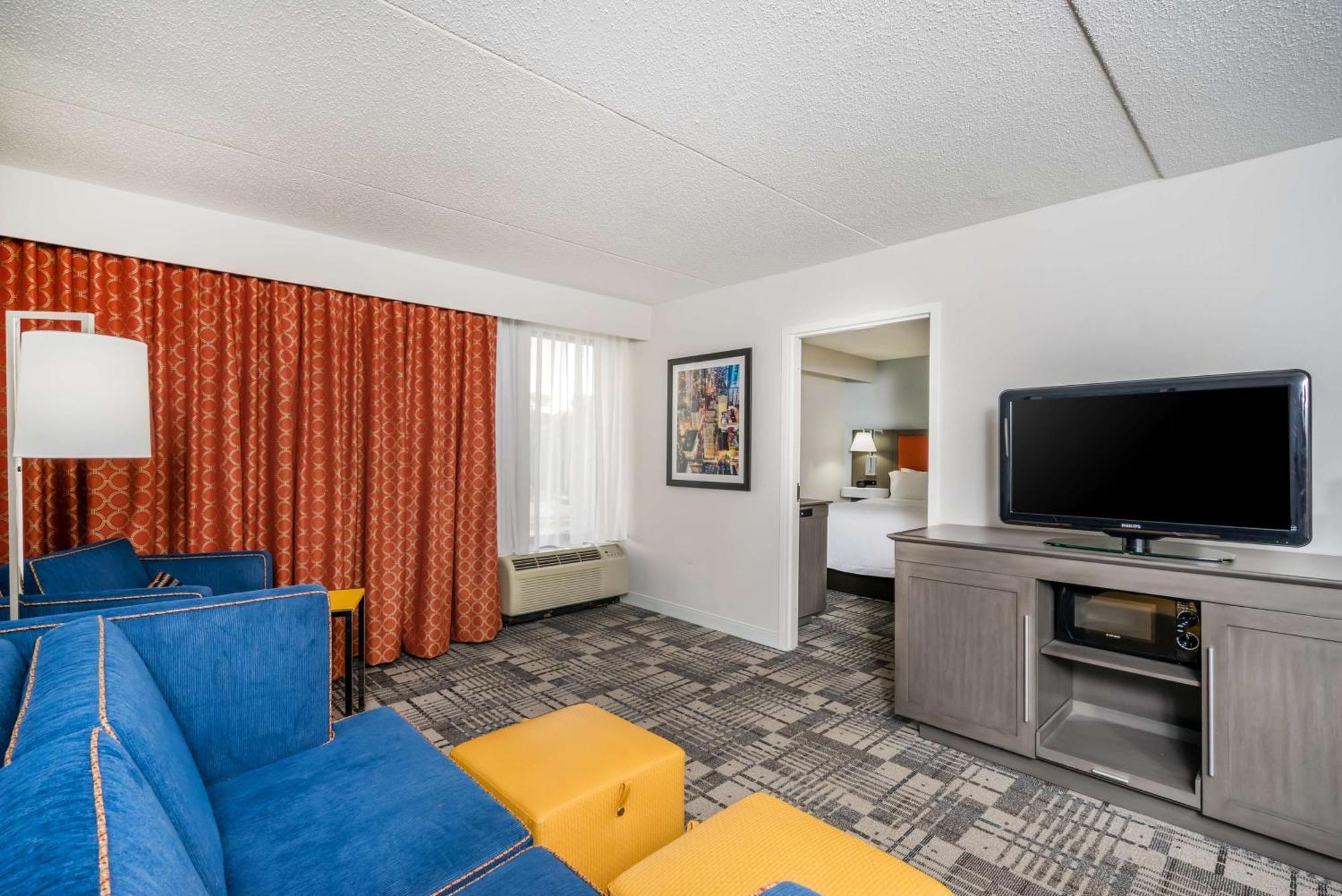 Hampton Inn Plymouth Meeting Extérieur photo